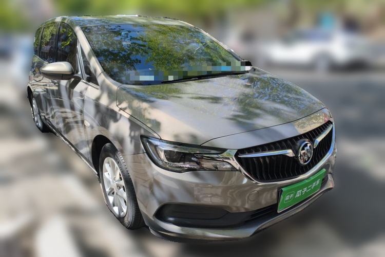 Used Buick GL6 2018 18T 6-Seater Luxury Model Front Right 45 Deg