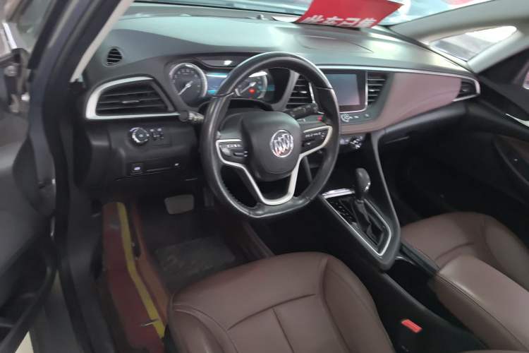 Used Buick GL6 2018 18T 6-Seater Luxury Model Interior 3