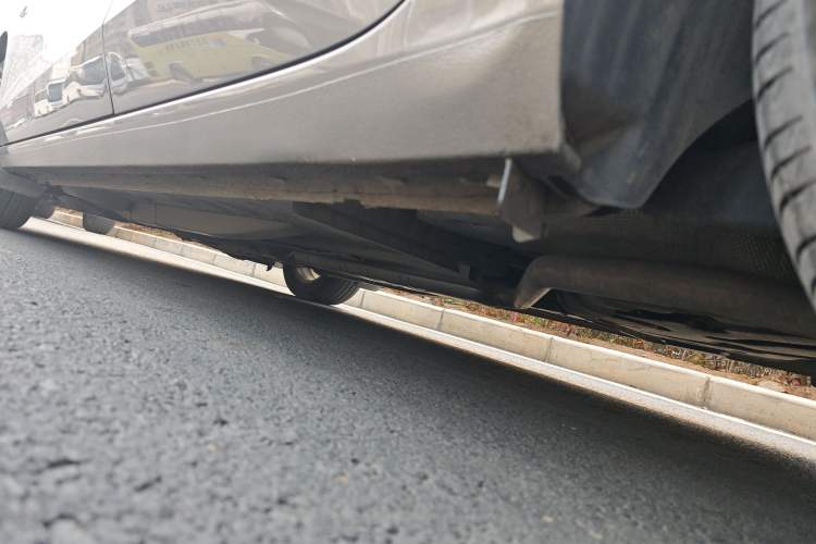 Used Buick GL6 2018 18T 6-Seater Elite Model Chassis Rear Left