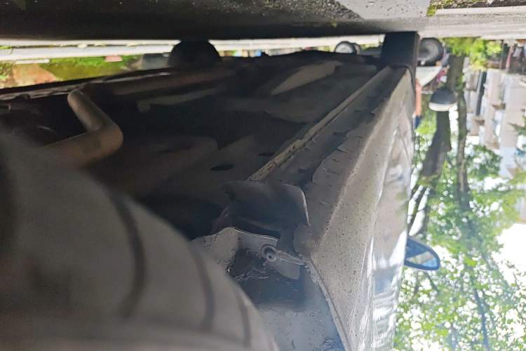 Used Buick GL6 2018 18T 6-Seater Luxury Model Chassis Rear Left