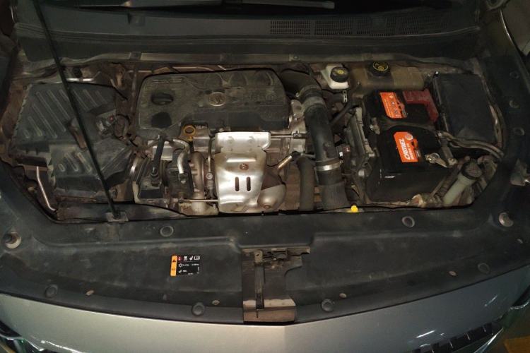 Used Buick GL6 2018 18T 6-Seater Luxury Model Engine Bay