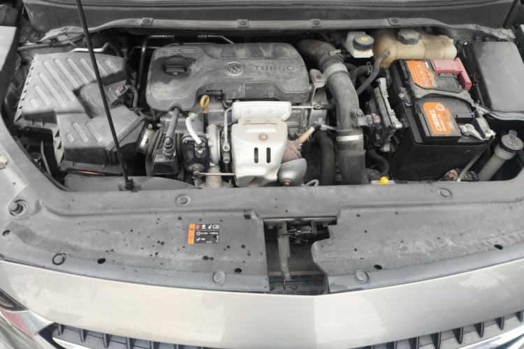 Used Buick GL6 2018 18T 6-Seater Luxury Model Engine Bay