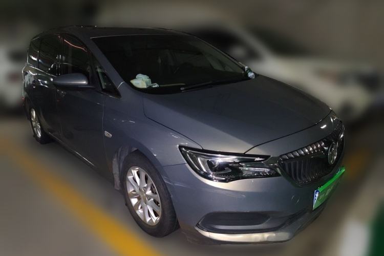 Used Buick GL6 2018 18T 6-Seater Luxury Model Front Right 45 Deg