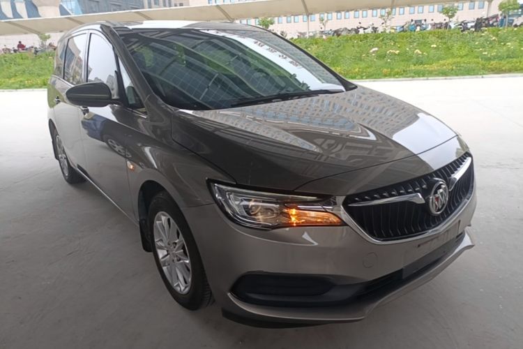 Used Buick GL6 2018 18T 6-Seater Elite Model Front Right 45 Deg