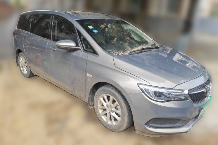 Used Buick GL6 2018 18T 6-Seater Elite Model Front Right 45 Deg