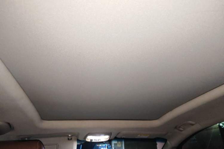 Used Buick GL6 2018 18T 6-Seater Prestige Model Headliner