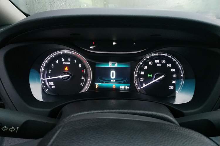 Used Buick GL6 2018 18T 6-Seater Prestige Model Instrument Cluster