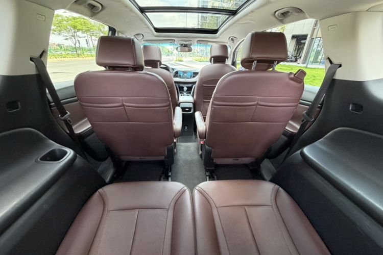 Used Buick GL6 2018 18T 6-Seater Prestige Model Interior 2