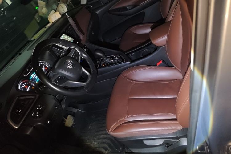 Used Buick GL6 2018 18T 6-Seater Luxury Model Left Front Seat