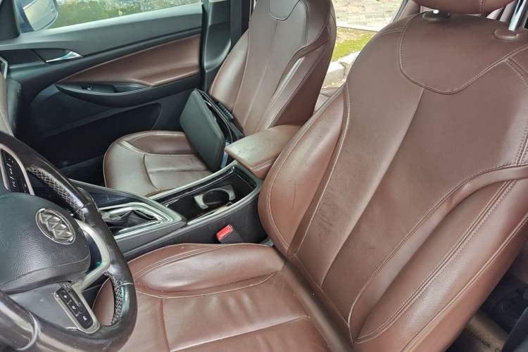 Used Buick GL6 2018 18T 6-Seater Luxury Model Left Front Seat