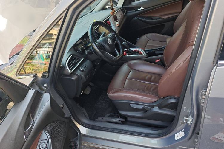 Used Buick GL6 2018 18T 6-Seater Prestige Model Left Front Seat