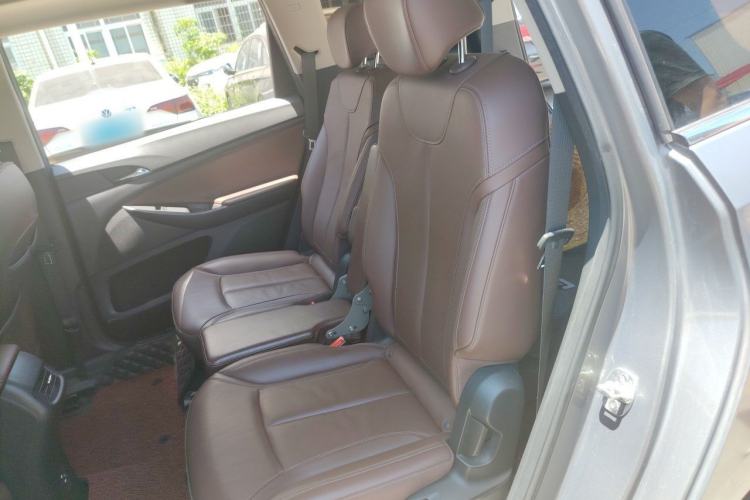 Used Buick GL6 2018 18T 6-Seater Luxury Model Left Rear Seat