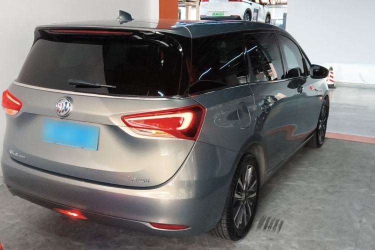 Used Buick GL6 2018 18T 6-Seater Prestige Model Rear Right 45 Deg