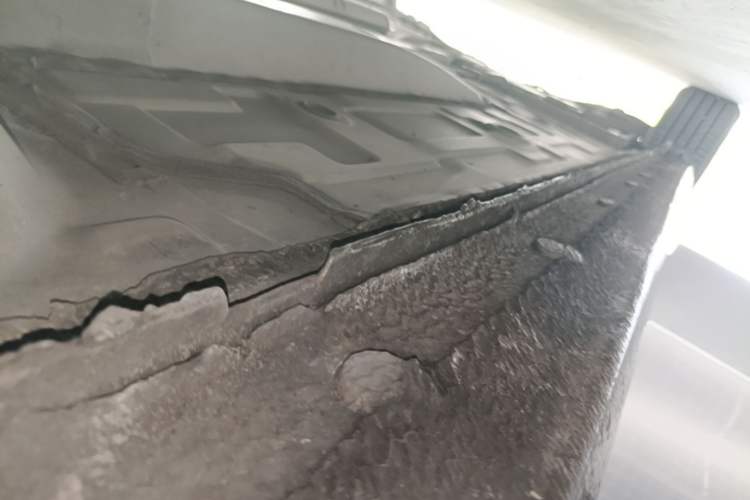 Used Buick GL6 2018 18T 6-Seater Elite Model Right Side Sill