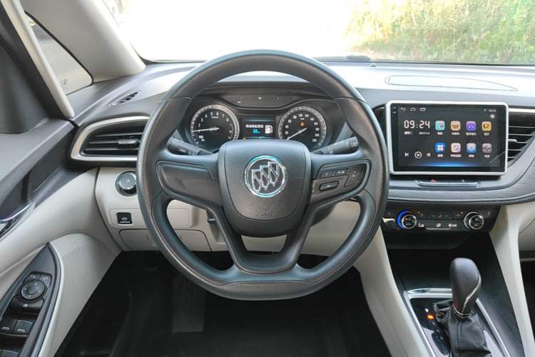 Used Buick GL6 2018 18T 6-Seater Elite Model Steering Wheel