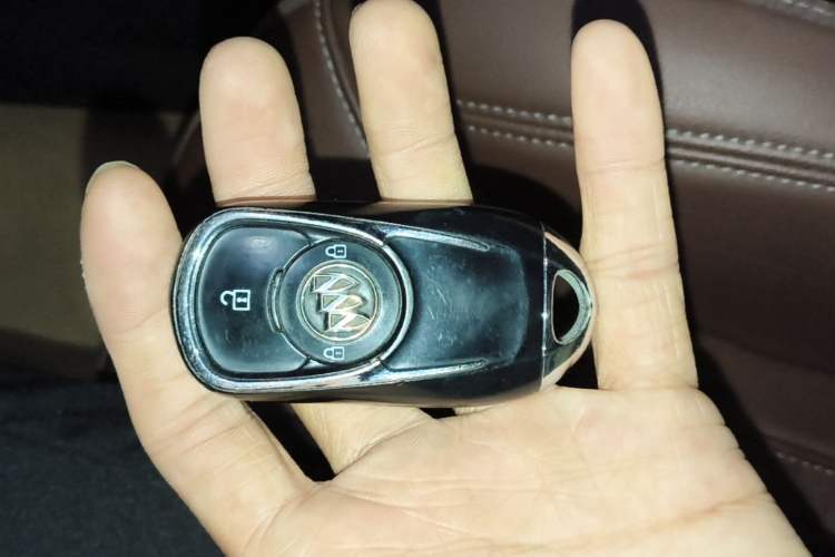 Used Buick GL6 2018 18T 6-Seater Prestige Model Vehicle Key