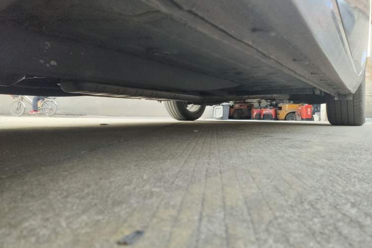 Used Buick GL6 2018 18T 6-Seater Prestige Model Chassis Front Left