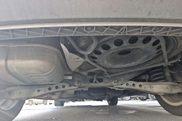 Used Buick GL6 2018 18T 6-Seater Prestige Model Chassis Rear