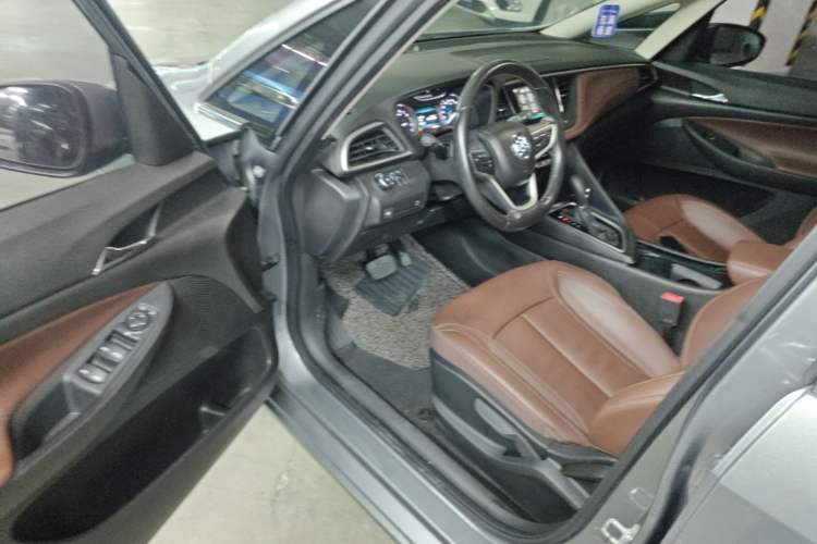 Used Buick GL6 2018 18T 6-Seater Luxury Model Driver Seat