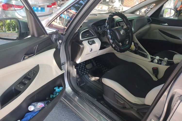 Used Buick GL6 2018 18T 6-Seater Elite Model Driver Seat