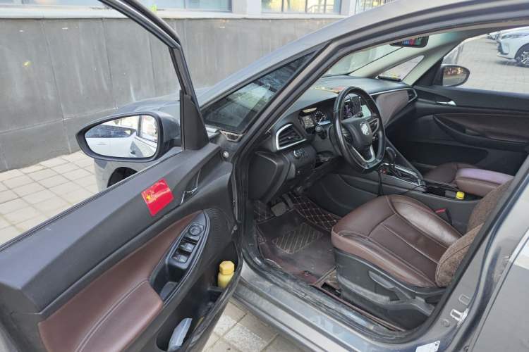 Used Buick GL6 2018 18T 6-Seater Luxury Model Driver Seat