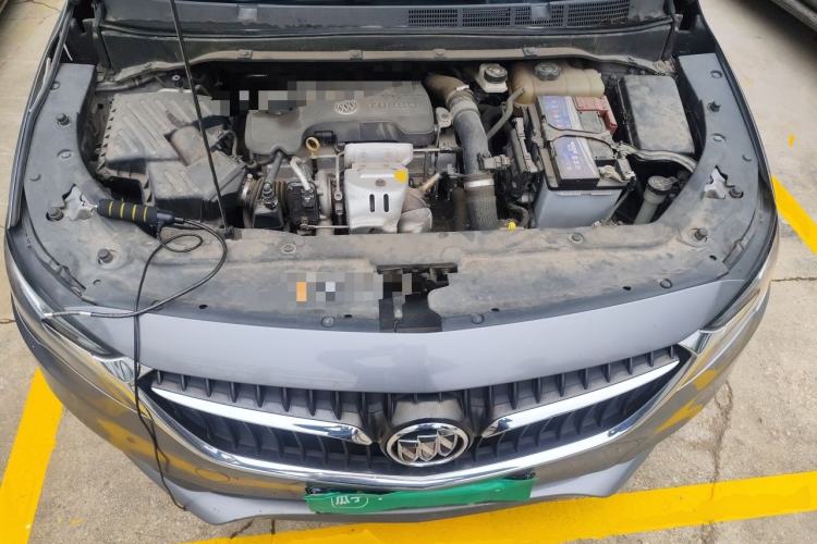 Used Buick GL6 2018 18T 6-Seater Luxury Model Engine Bay