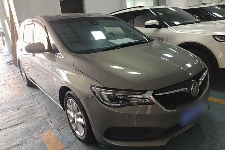 Used Buick GL6 2018 18T 6-Seater Luxury Model Front Right 45 Deg