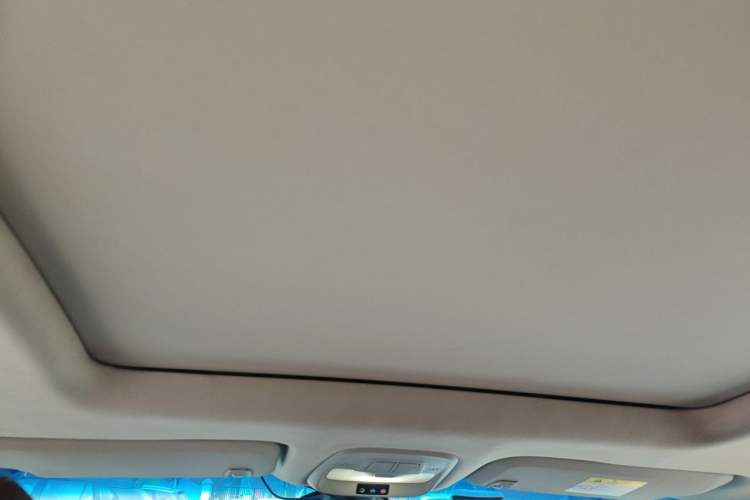 Used Buick GL6 2018 18T 5-seat Luxury Model Headliner