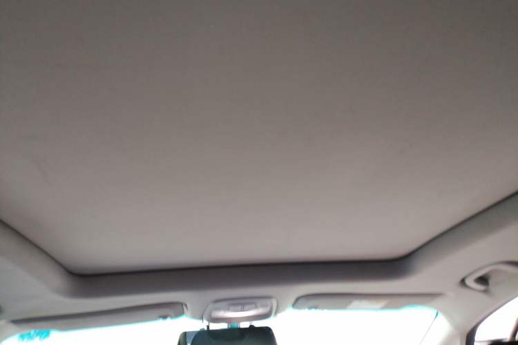 Used Buick GL6 2018 18T 6-Seater Elite Model Headliner