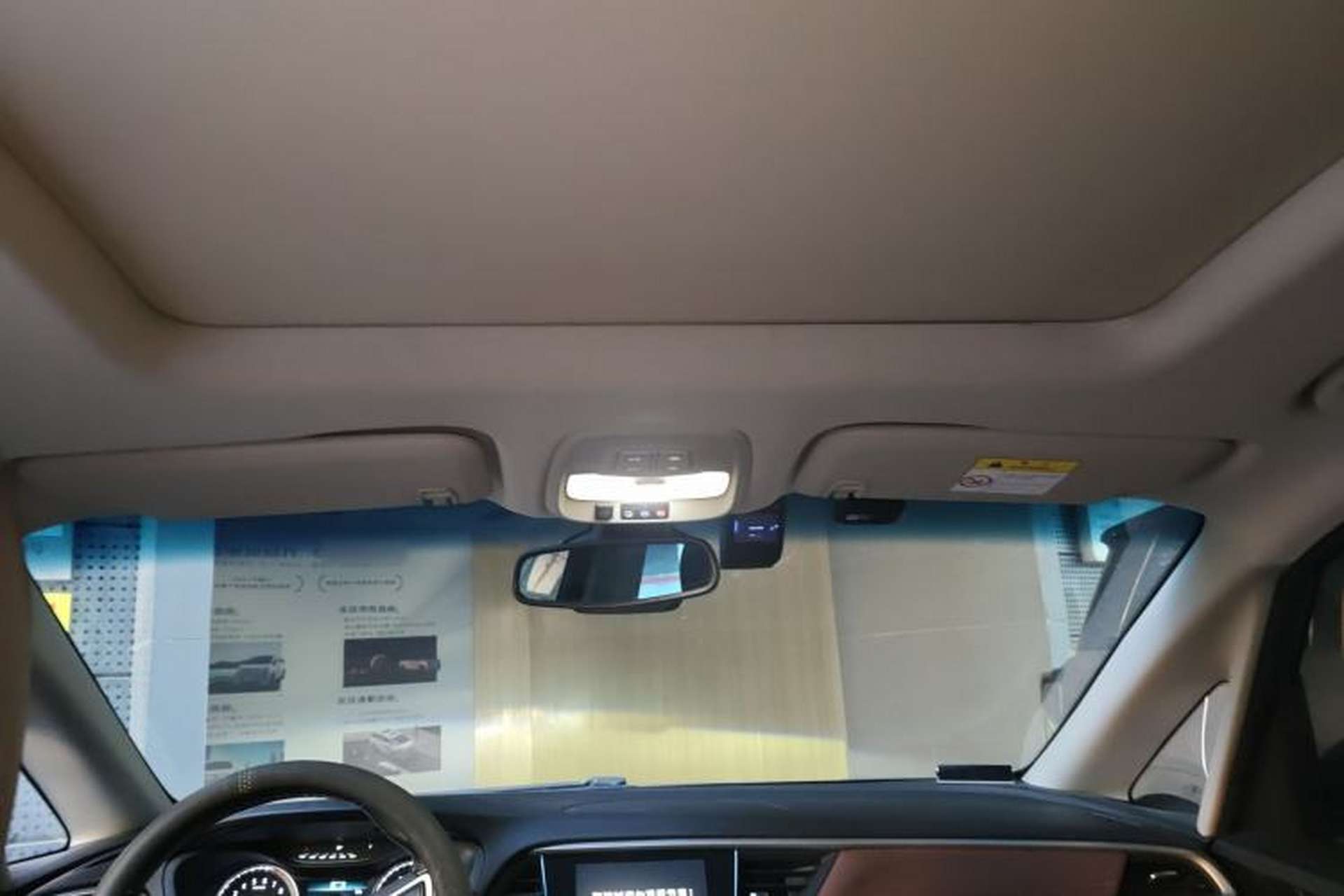 Used Buick GL6 2018 18T 6-Seater Prestige Model Headliner