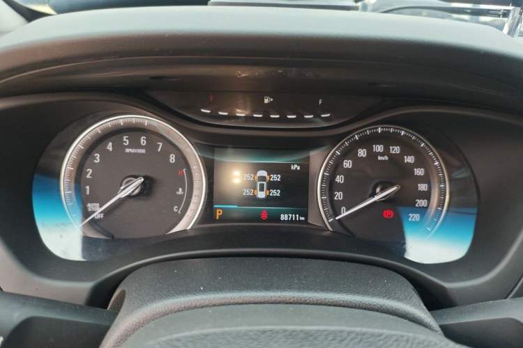Used Buick GL6 2018 18T 5-seat Luxury Model Instrument Cluster