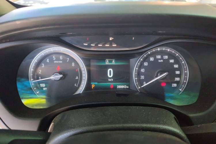 Used Buick GL6 2018 18T 6-Seater Elite Model Instrument Cluster