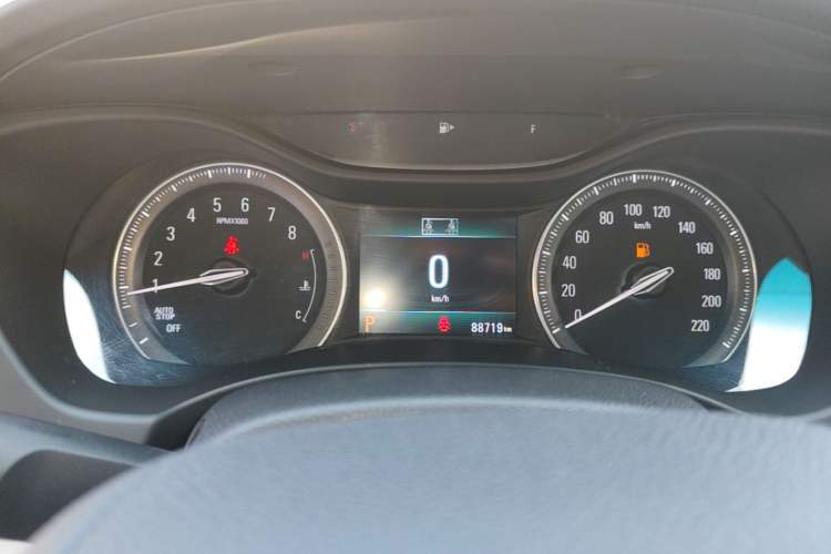 Used Buick GL6 2018 18T 6-Seater Elite Model Instrument Cluster