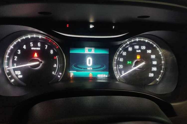 Used Buick GL6 2018 18T 6-Seater Elite Model Instrument Cluster