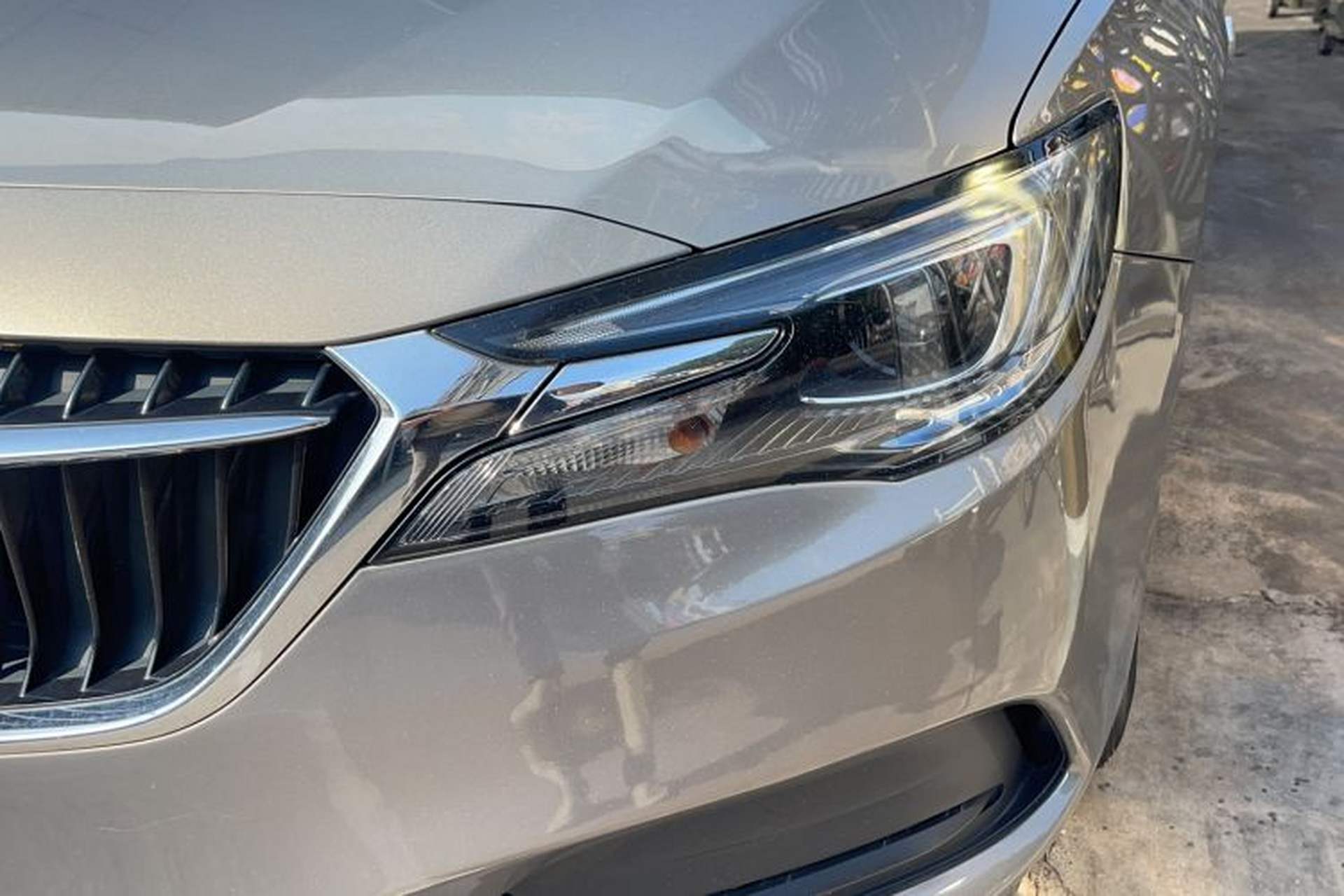 Used Buick GL6 2018 18T 6-Seater Luxury Model Left Front Headlight