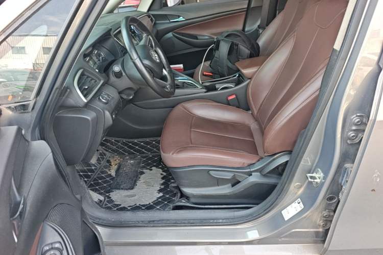 Used Buick GL6 2018 18T 6-Seater Prestige Model Left Front Seat