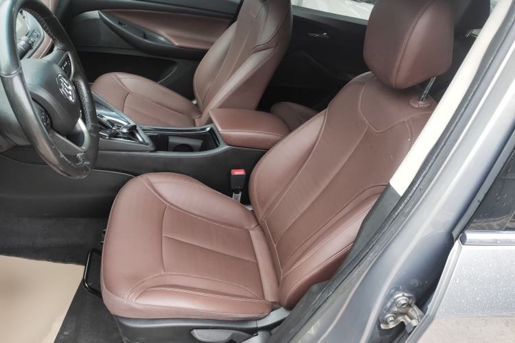 Used Buick GL6 2018 18T 6-Seater Prestige Model Left Front Seat