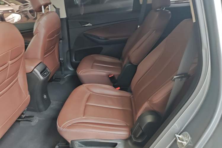 Used Buick GL6 2018 18T 6-Seater Prestige Model Left Rear Seat