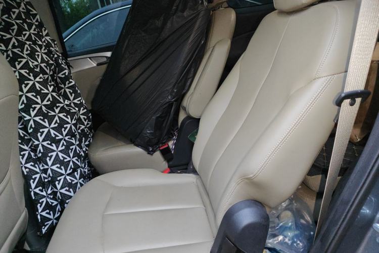 Used Buick GL6 2018 18T 6-Seater Elite Custom Edition Left Rear Seat