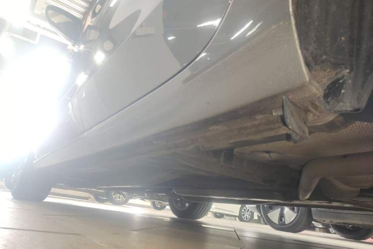 Used Buick GL6 2018 18T 6-Seater Prestige Model Left Side Sill