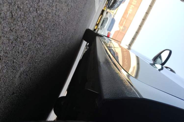 Used Buick GL6 2018 18T 6-Seater Elite Model Left Side Sill