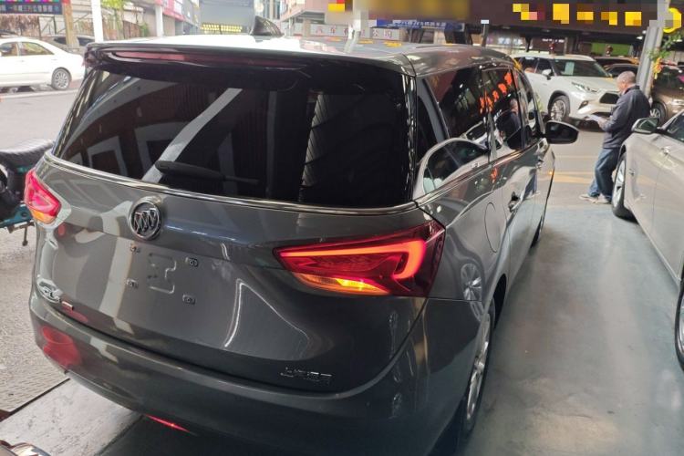 Used Buick GL6 2018 18T 6-Seater Luxury Model Rear Right 45 Deg