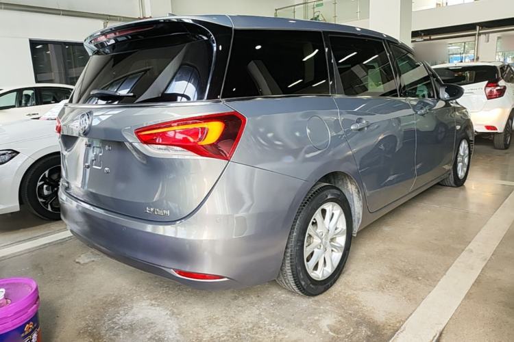 Used Buick GL6 2018 18T 6-Seater Luxury Model Rear Right 45 Deg