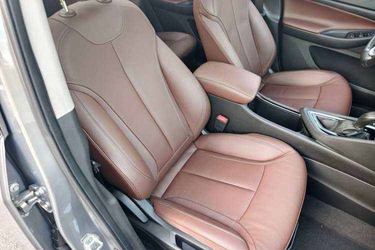 Used Buick GL6 2018 18T 6-Seater Luxury Model Right Front Seat