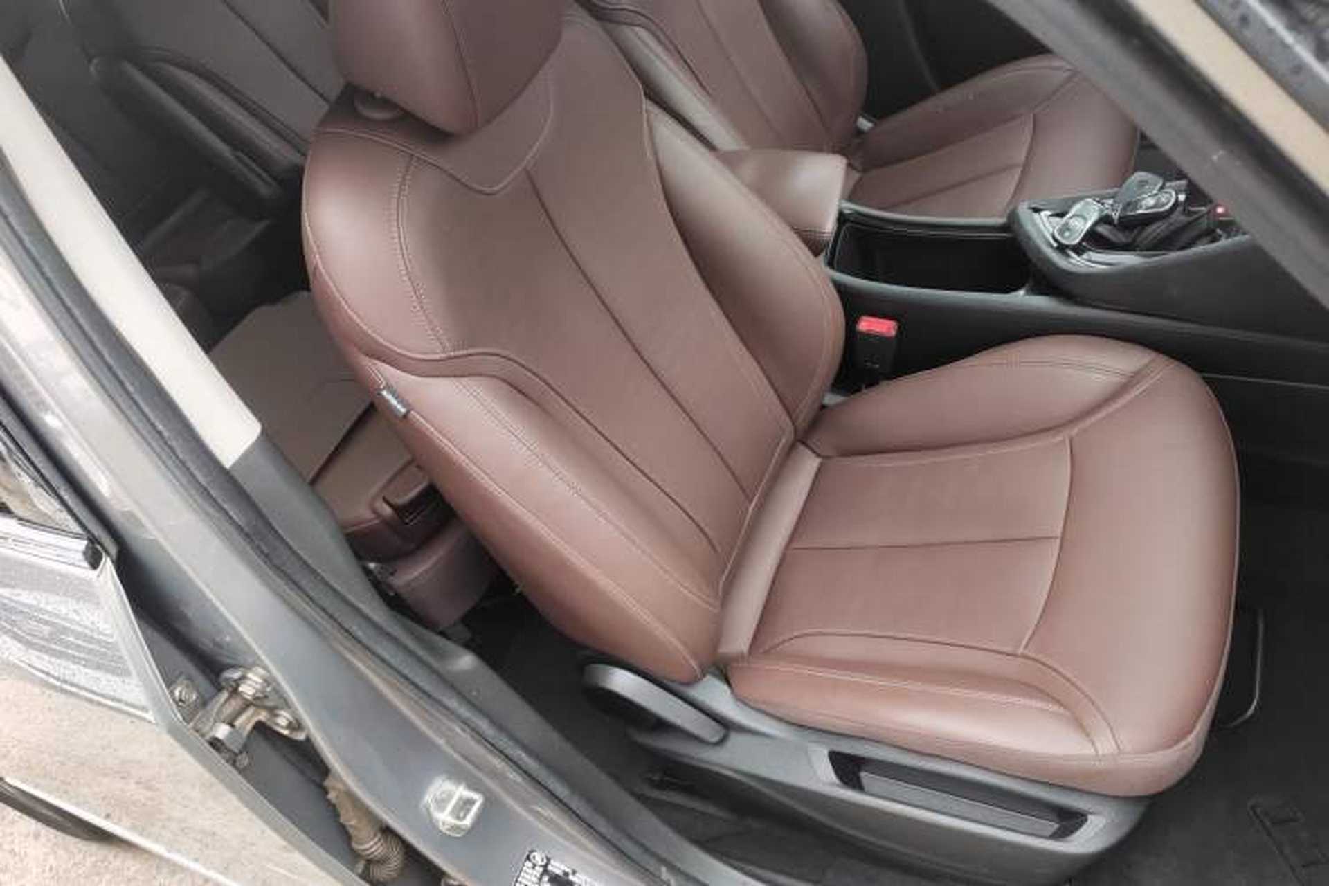 Used Buick GL6 2018 18T 6-Seater Prestige Model Right Front Seat