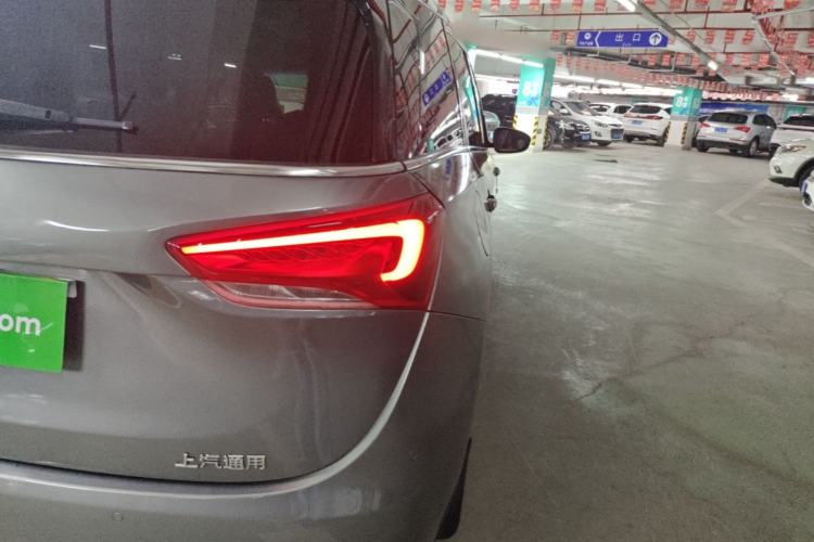 Used Buick GL6 2018 18T 6-Seater Luxury Model Right Rear Taillight
