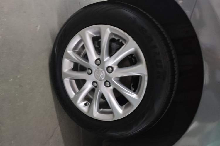 Used Buick GL6 2018 18T 6-Seater Luxury Model Right Rear Wheel Hub