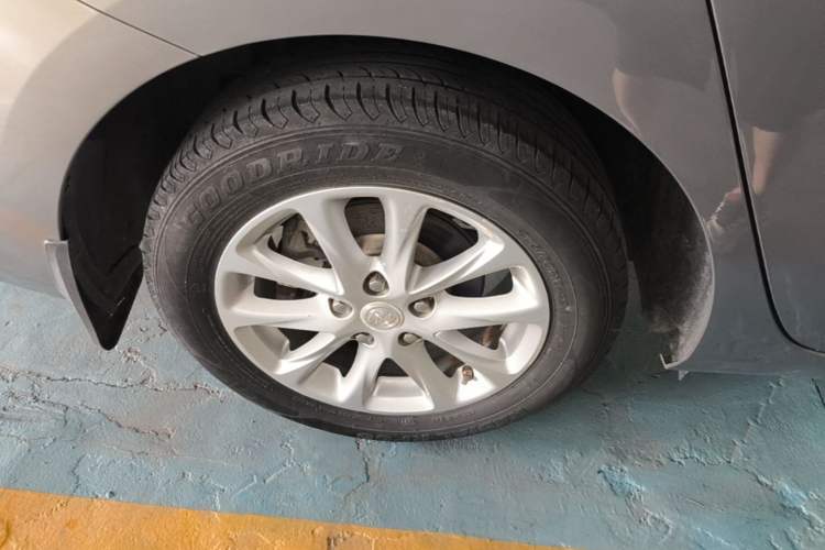 Used Buick GL6 2018 18T 6-Seater Luxury Model Right Rear Wheel Hub
