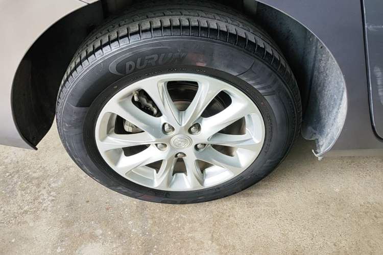 Used Buick GL6 2018 18T 6-Seater Luxury Model Right Rear Wheel Hub