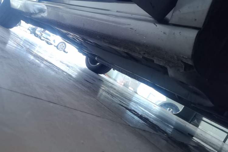 Used Buick GL6 2018 18T 6-Seater Prestige Model Right Side Sill